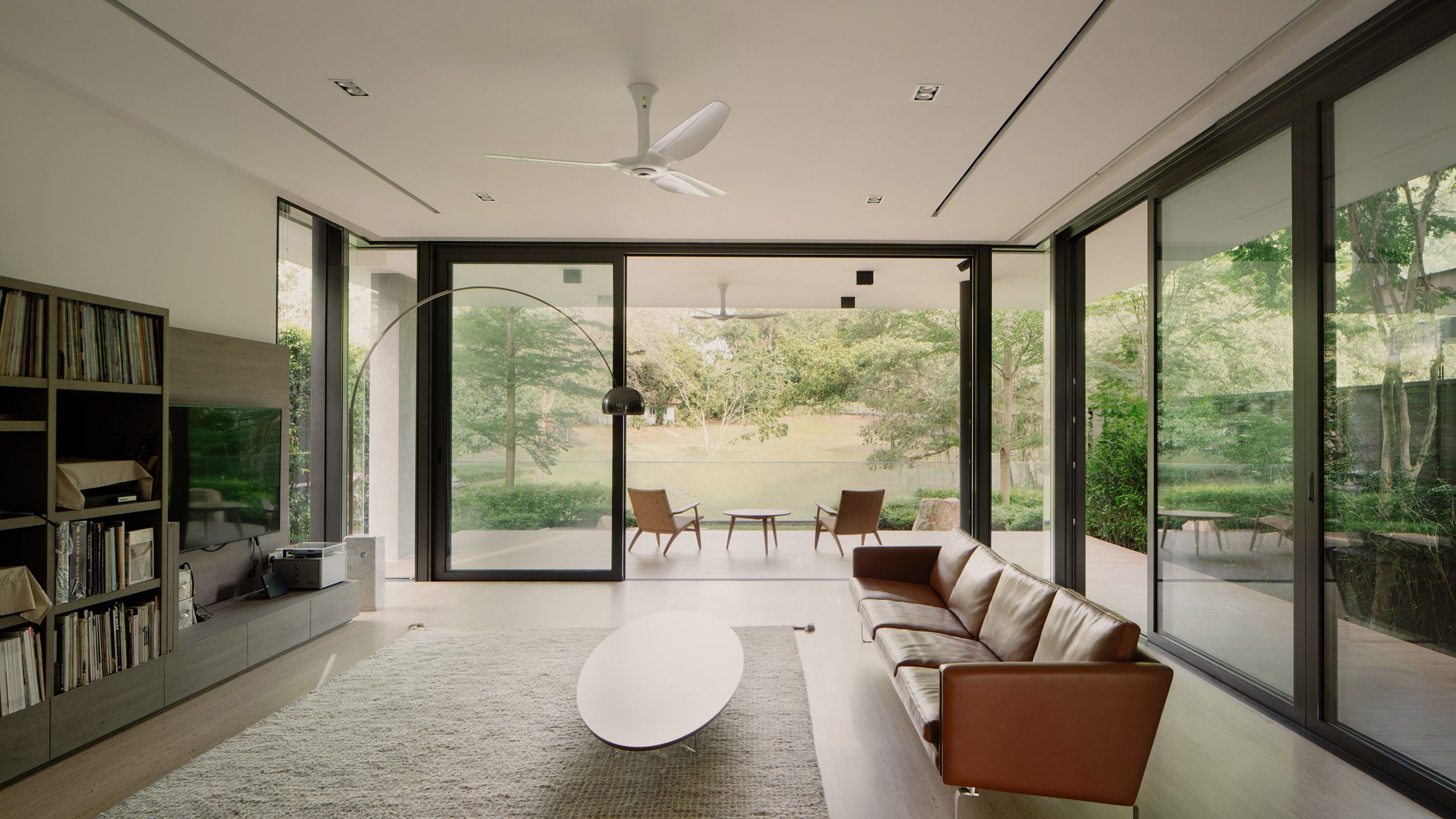 Salt & Pepper House K2LD